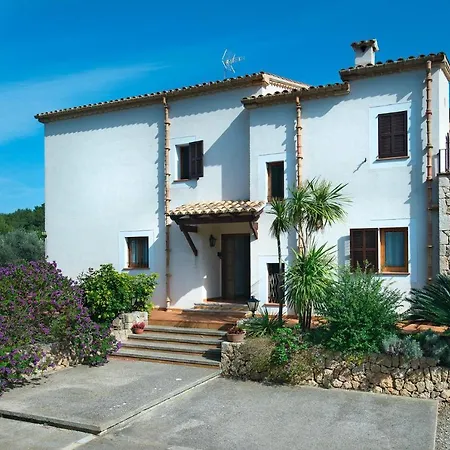 Villa Maina By