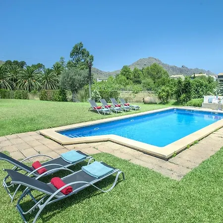 Villa Maina By *