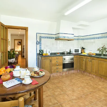 Maina By * 포엔샤 항구