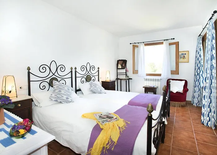 Maina By 포엔샤 항구